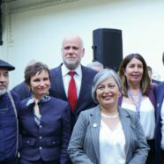 Ministerio de Educación rinde homenaje a Jaime San Martín en el Día del Profesor y la Profesora